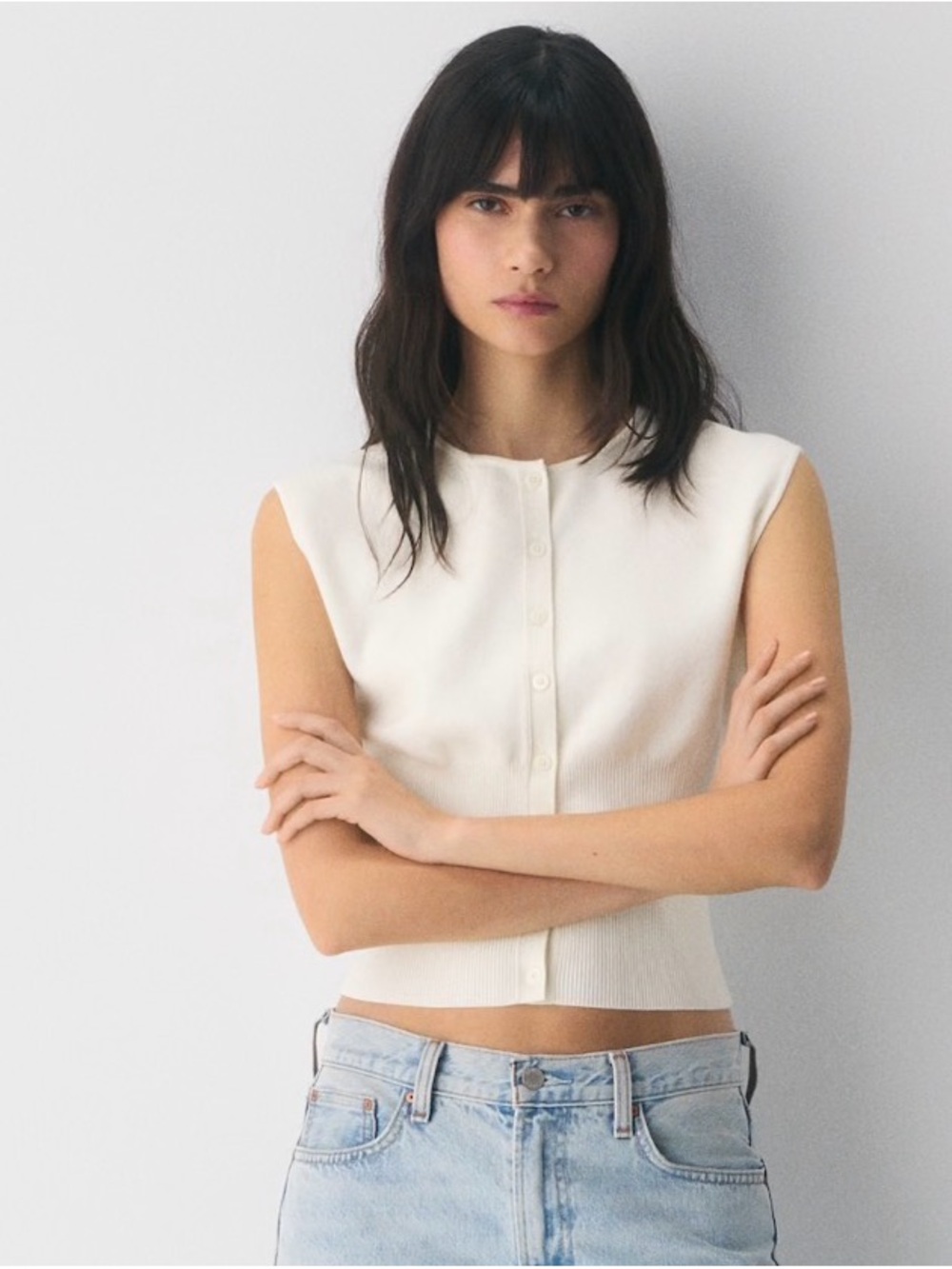 Aritzia Golightly Sleeveless Cardigan size S